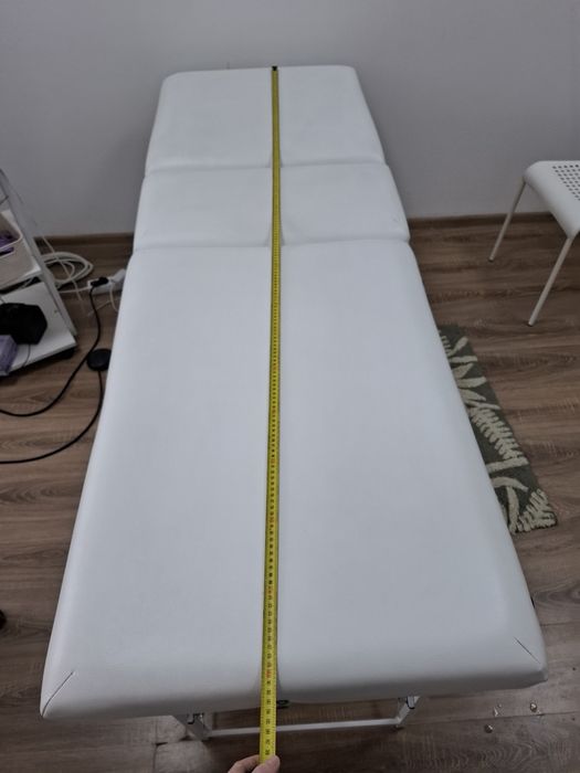 Кушетка-масажний стіл