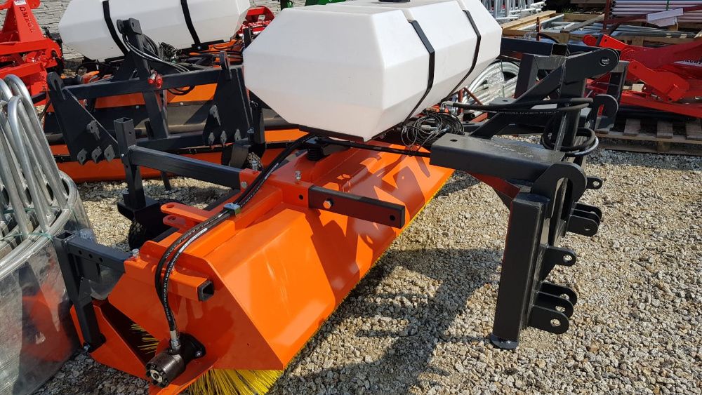 Zamiatarka 2,0m hydrauliczna szczotka transport metal technik