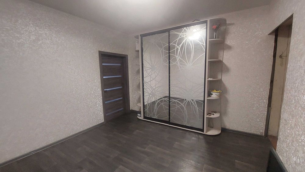 Продам частину котеджу в Центрально - міському районі