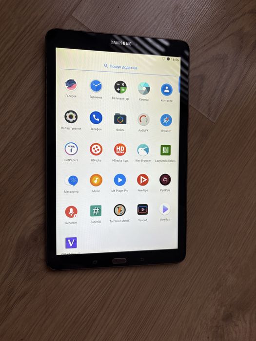 Планшет Samsung Tab E 9,6 (sm-t561) 4G, 7 Android