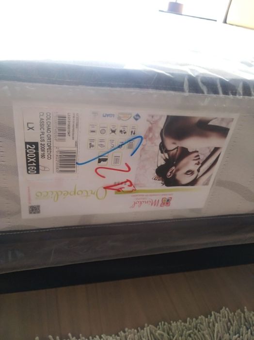 Colchão King Size 200 x 180,  NOVO