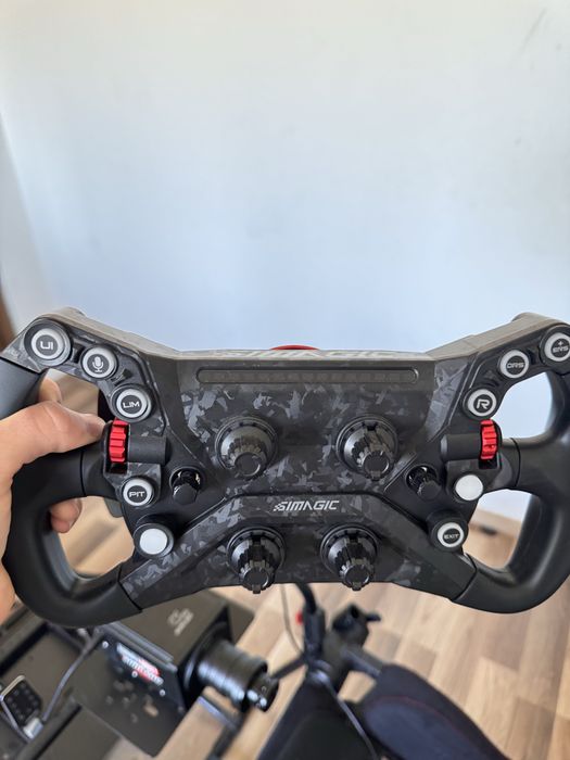 Zestaw kierownica Simagic GT Neo + Pedały P500 +kokpit gt lite pro – stan idealny, komplet