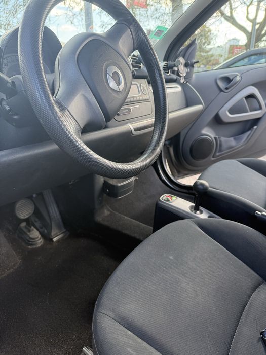 Smart Fortwo c/ poucos km - disponivel