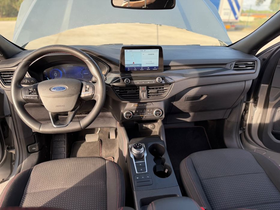 Ford Kuga 1.5 TDCi EcoBLUE ST-Line Aut - 2022