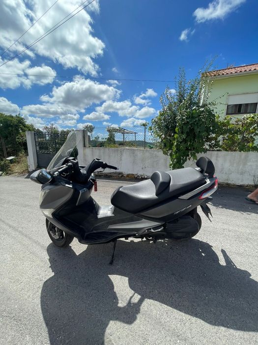 MOTO SYM 125 Gts i -efi