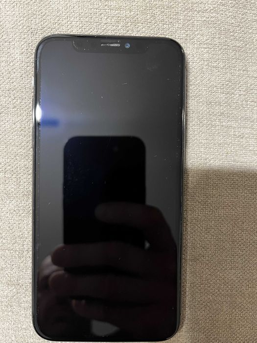 Iphone XS 64GB czarny gratis etui, kabel
