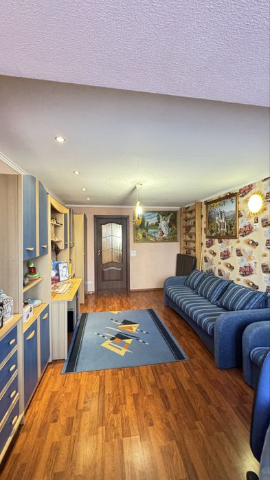 Продаж 4-кімнатної квартири, мкр-н Підгоряно