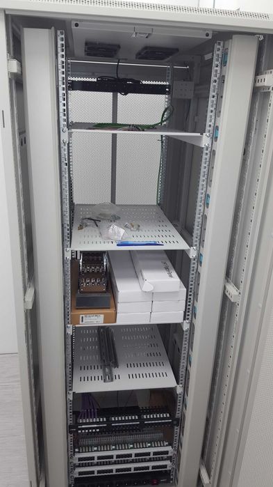 Obsługa informatyczna firm – outsourcing, serwery i sieci | Łódź i okolice