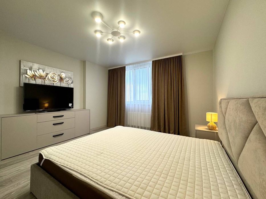 ЖК «Ліко-Град» |18 поверх | 70 м² | 2-кімнатна квартира Сучасний ремонт | вул. Михайла Максимовича