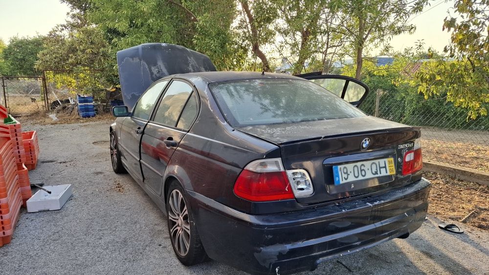Bmw 320d  com 136cv