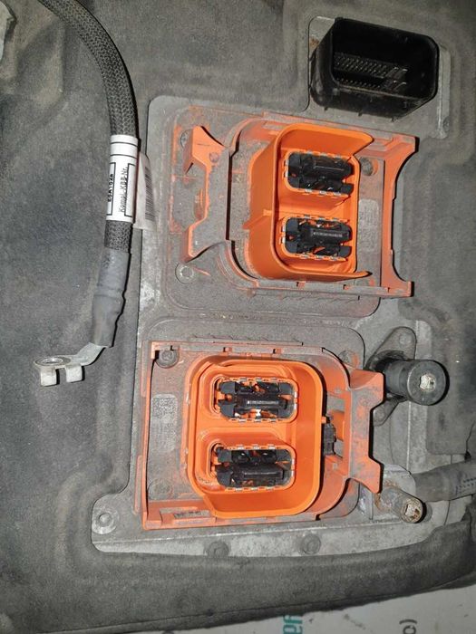 Інвертор BMW i3 60Ah   12368644792  12368688837