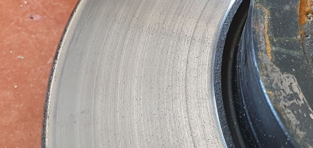 Discos e Suportes travão Ford Fiesta MK8 06.2017 -