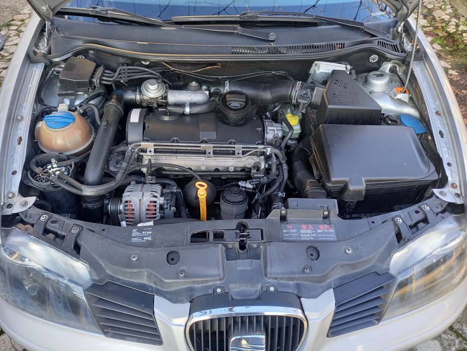 Seat ibiza 6L 1.9 tdi 5 Lugares