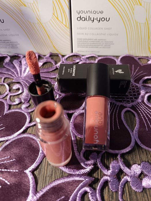 Promocja! Błyszczyk do ust od Younique