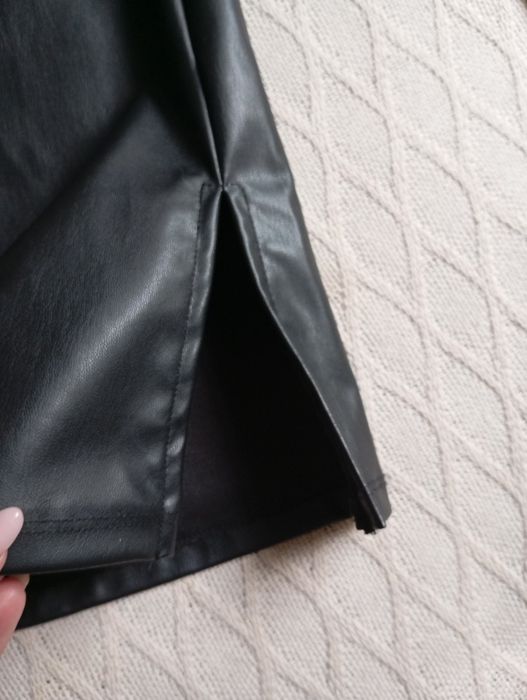 H&M czarno-biały komplet 12-14 skórzane spodnie flare kardigan trampki