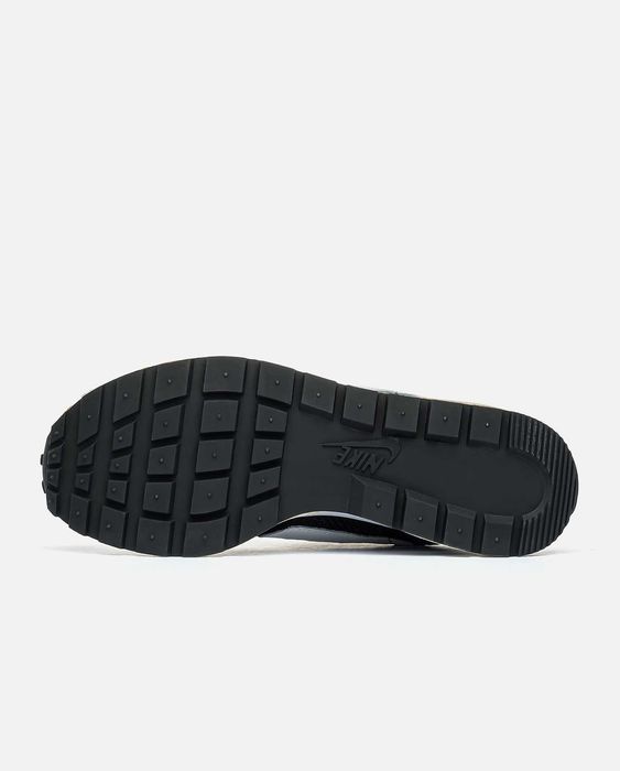 Жіночі кросівки Nike VaporWaffle Sacai "Black/White" Розміри 36-41