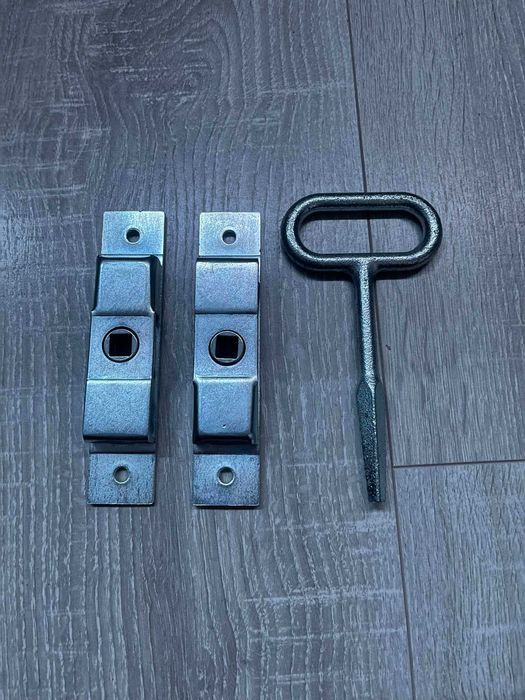 Zamek na klucz kwadratowy, do skrzyni, szafki itp.