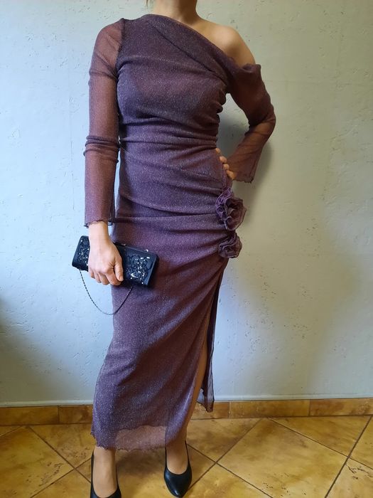 Sukienka wieczorowa imprezowa Sylwester rozcięcie Asos