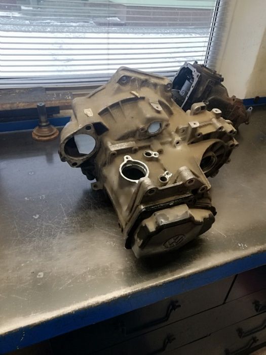 Naprawa regeneracja sprzedaż skrzyń biegów manualnych