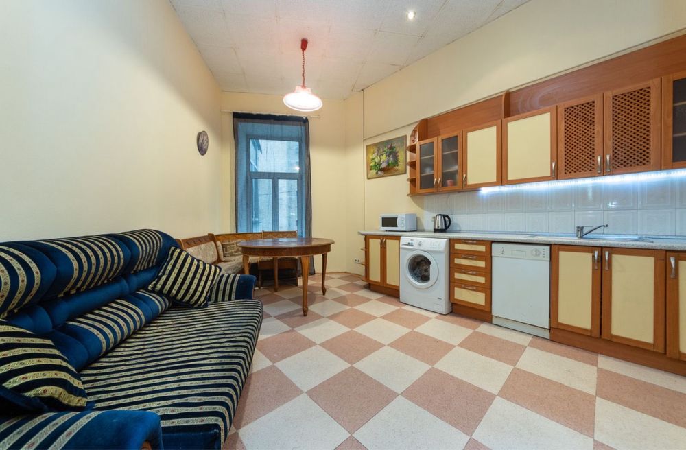 Посуточно , двухкомнатная , Майдан Независимости , ул. Софиевская 4