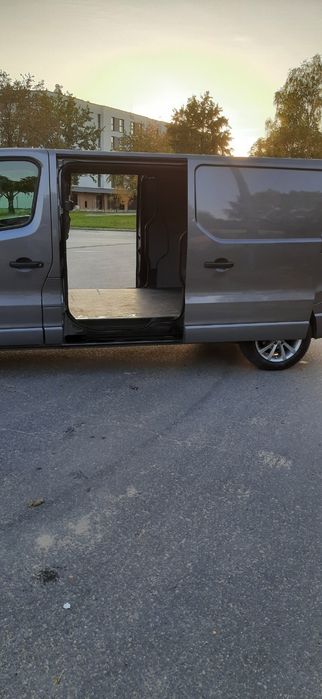 Wynajem  busów wypożyczanie