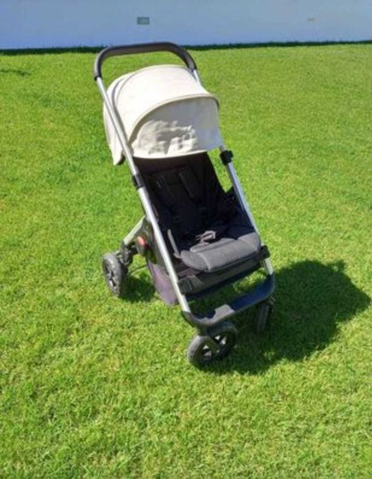 Carrinho bebé Easywalker + cadeira 0+ (ovo) BESAFE