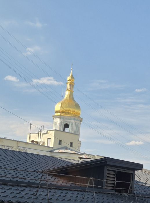 Ірининська 5/24, новий будинок в центрі біля Софіївського собору