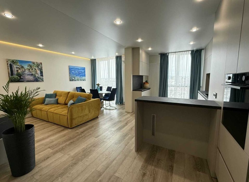 Продаж 2-кімнатної квартири вул. Лісна (Сихів, Зубра)