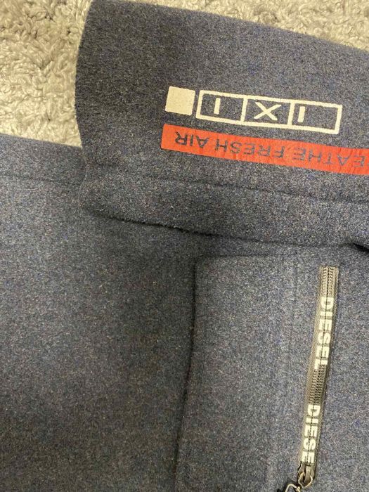 Продам  куртка Пальто на мальчика рост 140