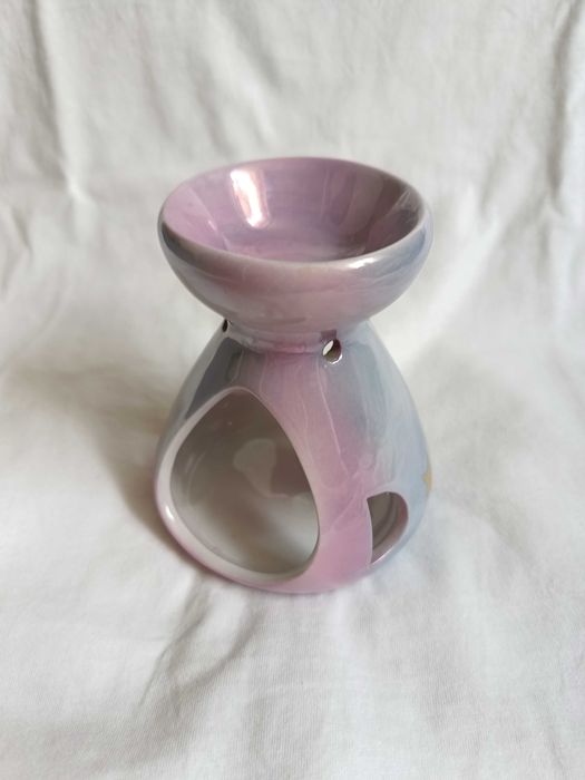 Podgrzewacz do olejków, komin do olejku