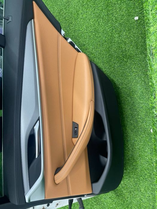 Bmw g30 двері задні праві