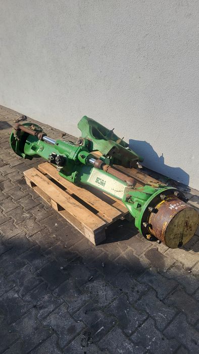 Siłownik skrętu john deere 6910