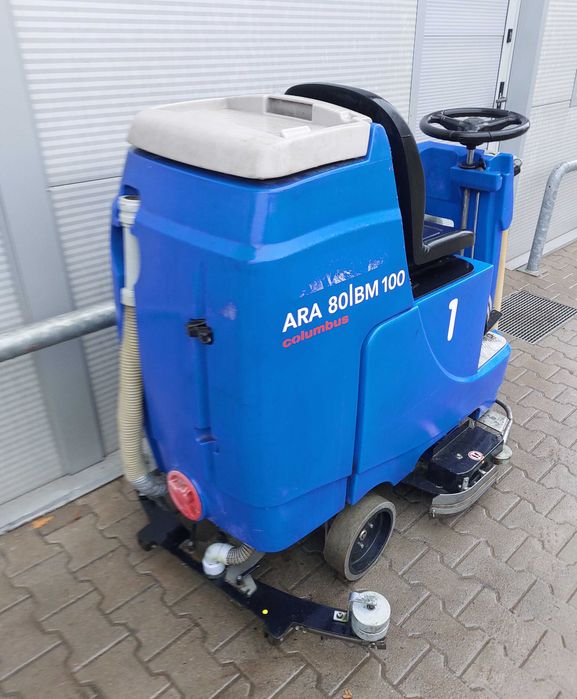 Szorowarka zamiatarka myjka COLUMBUS ARA 80 BM100 KARCHER HAKO TENNANT