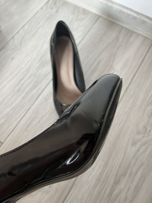 Buty na obcasie
