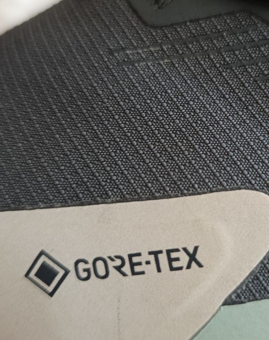 Buty Adidas Terrex 42 Gore-Tex
