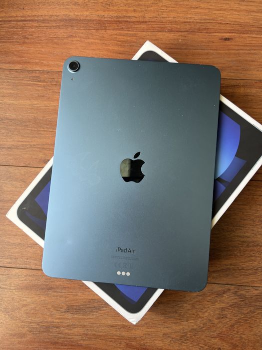 iPad Air 10.9" M1 64gb