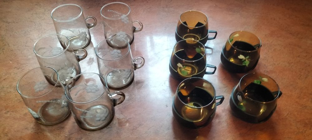 Filiżanki PRL 2 zestawy