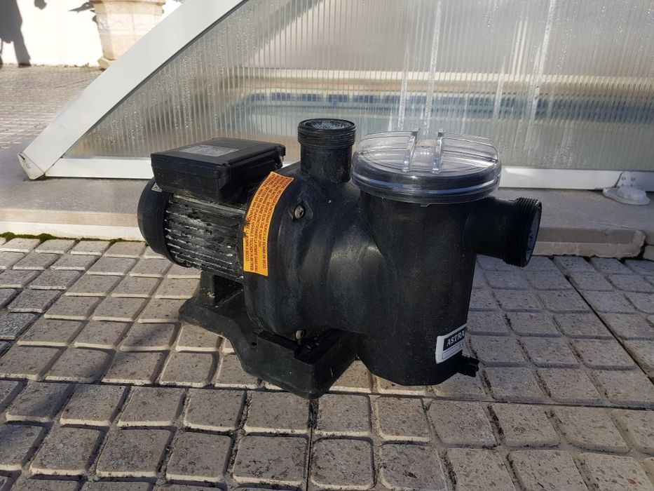 Mande a Sujidade Embora! Bomba Astralpool Sena 1.25CV - Trifásica