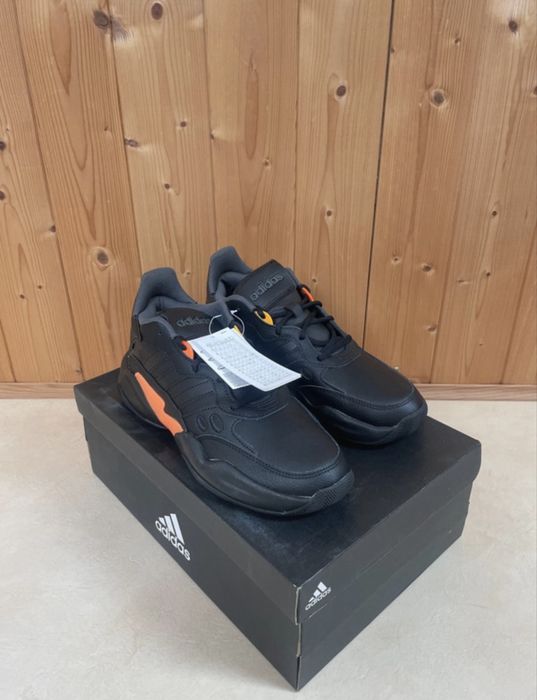 Tenis Adidas Street Spirit em Couro
