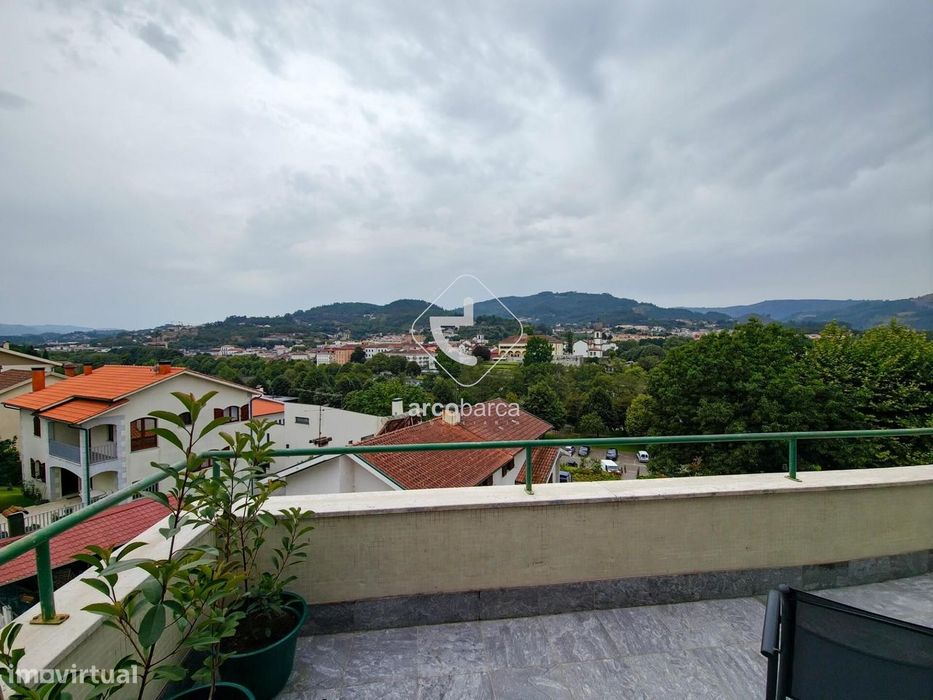 Apartamento T3 Renovado, Mobilado e Equipado – Arcos de Valdevez