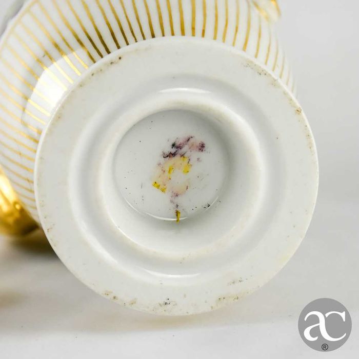 Serviço de chá em porcelana do tipo Vieux Paris, 1ª metade do séc. XIX