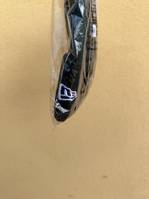 Gorro Supreme x New Era Box Logo