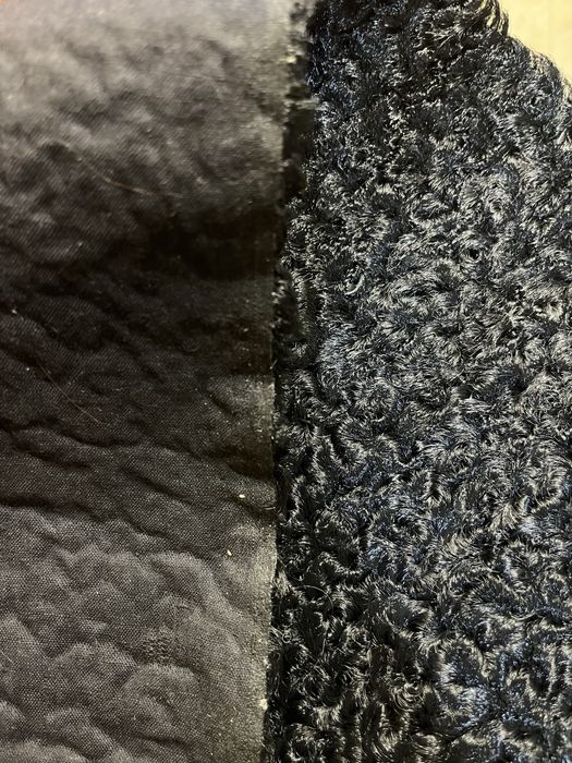 Каракуль.Штучний на бавовні.Відрізи.