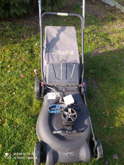 Dmuchawa do sprzątania liści NAC