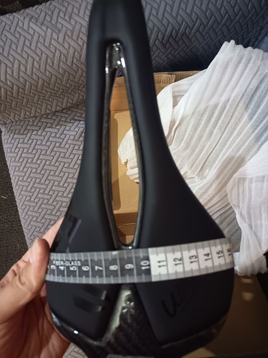Selim ultraleve RYET Ultimate Carbon