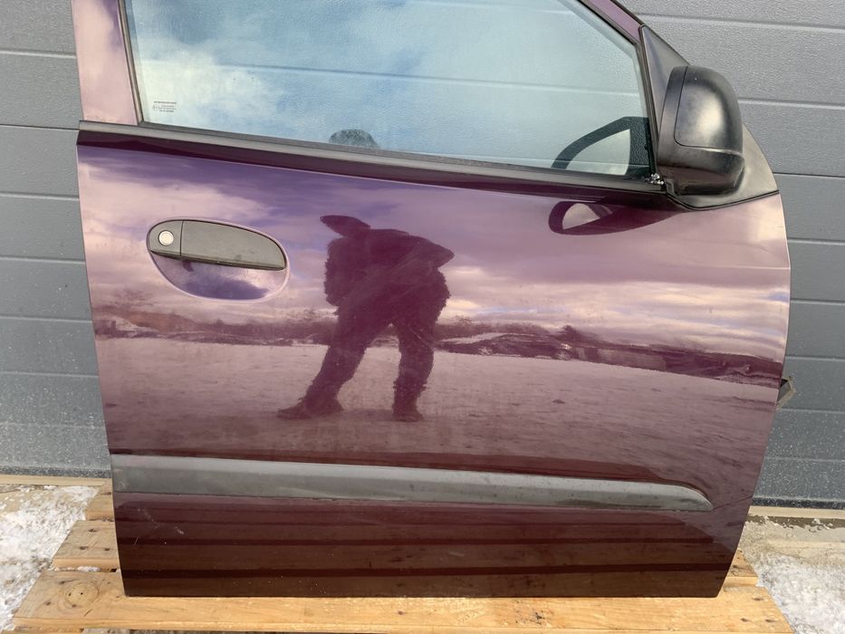 Hyundai i10 drzwi prawe przednie prawy przód lusterko