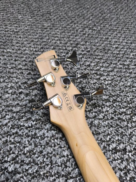 Ibanez gsr205 gitara basowa 5 strunowa