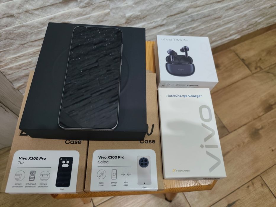 VIVO x300 pro stan perfekcyjny plus gratisy