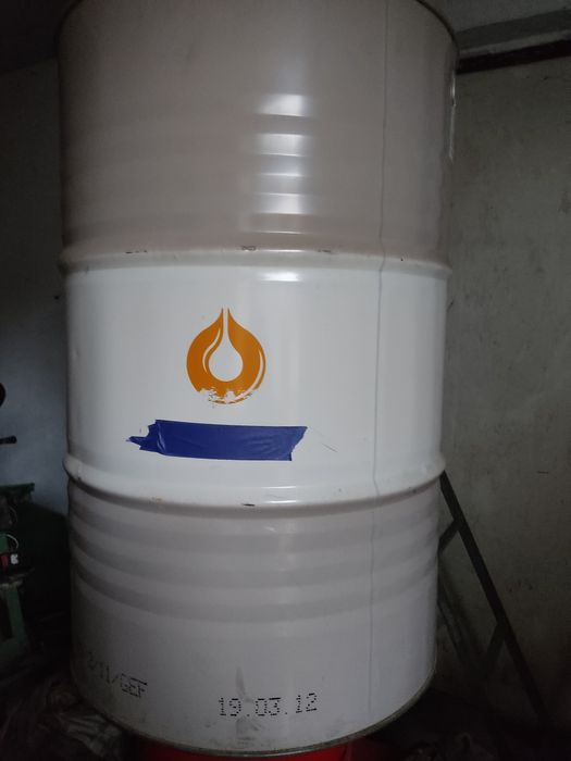 Beczka 200 litrow
