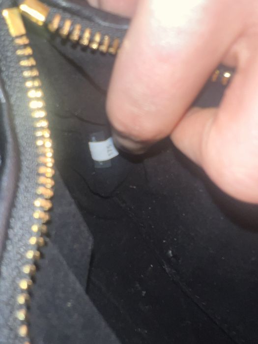 Czarna Torebka Miu Miu